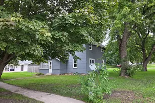 213 S Fremont St, Tampico, IL 61283 - Photo 17
