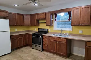 213 S Fremont St, Tampico, IL 61283 - Photo 5