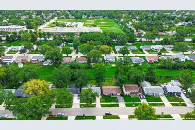 741 Surrey Drive, Streamwood, IL 60107 - Photo 21