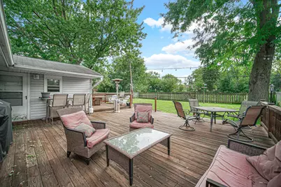 741 Surrey Drive, Streamwood, IL 60107 - Photo 15