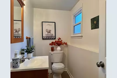 1205 E Ironwood Drive, Mount Prospect, IL 60056 - Photo 9
