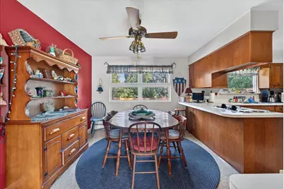 17W342 White Pine Road, Bensenville, IL 60106 - Photo 7