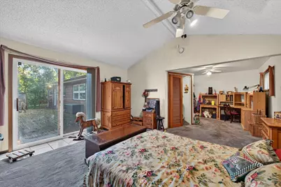 17W342 White Pine Road, Bensenville, IL 60106 - Photo 21