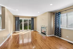 2504 Fairbanks Ct, Naperville, IL 60540 - Photo 3