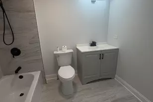 1014 22nd St, Rockford, IL 61108 - Photo 5