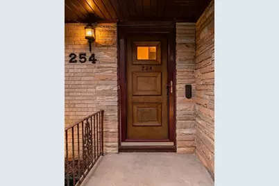 254 Wing Park Boulevard, Elgin, IL 60123 - Photo 7