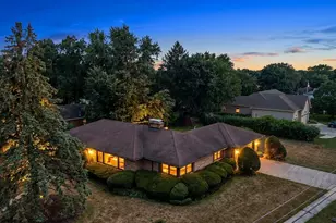 254 Wing Park Blvd, Elgin, IL 60123 - Photo 5
