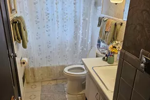 17010 Elm Dr, Hazel Crest, IL 60429 - Photo 3