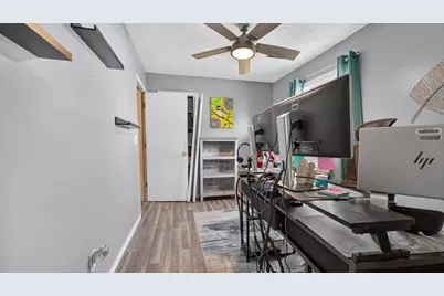 1121 N State Street, Bloomington, IL 61701 - Photo 15