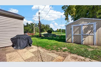 1121 N State Street, Bloomington, IL 61701 - Photo 23