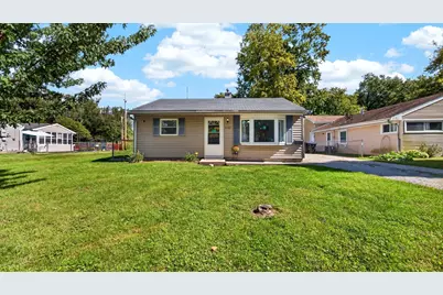 1121 N State Street, Bloomington, IL 61701 - Photo 25