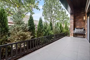 3951 N Wayne Ave, Chicago, IL 60613 - Photo 11