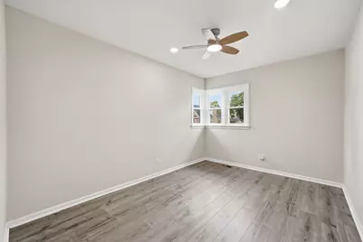7259 S Fairfield Avenue, Chicago, IL 60629 - Photo 15