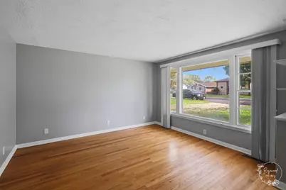 259 N Monroe Avenue, Bradley, IL 60915 - Photo 3