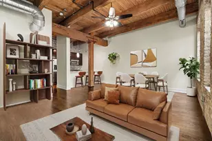 1800 W Grace St, Chicago, IL 60613 - Photo 3