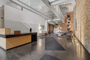 1800 W Grace St, Chicago, IL 60613 - Photo 13