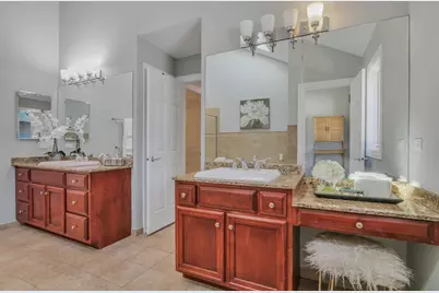 5153 Farwell Avenue, Skokie, IL 60077 - Photo 59