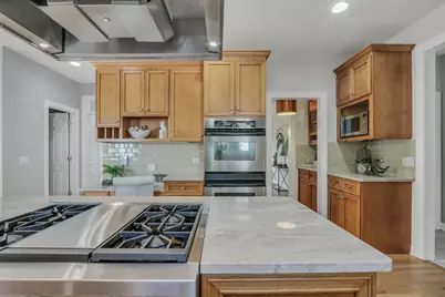 5153 Farwell Avenue, Skokie, IL 60077 - Photo 23
