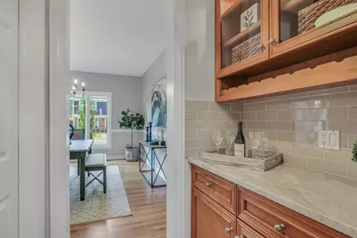 5153 Farwell Avenue, Skokie, IL 60077 - Photo 31