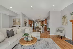 5153 Farwell Ave, Skokie, IL 60077 - Photo 15