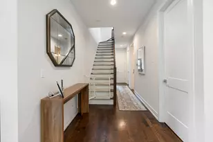 2422 W Lyndale St, Chicago, IL 60647 - Photo 17
