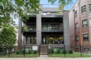 2422 W Lyndale St, Chicago, IL 60647 - Photo 1
