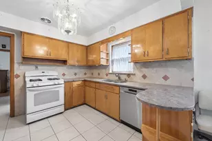 3974 N Oleander Ave, Chicago, IL 60634 - Photo 7