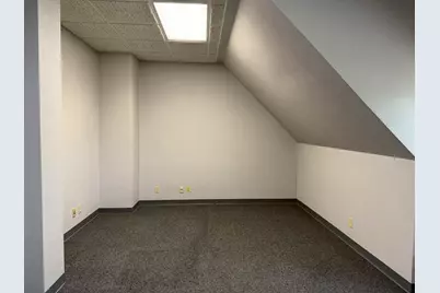 773 W Lincoln Boulevard #403, Freeport, IL 61032 - Photo 9
