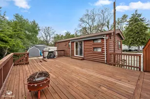 73 Lakeshore Dr, Wilmington, IL 60481 - Photo 3
