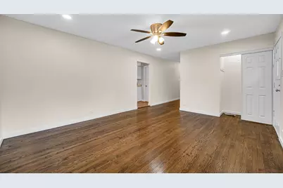 16801 Head Avenue, Hazel Crest, IL 60429 - Photo 9