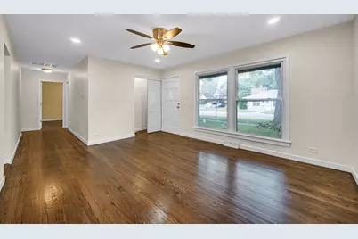 16801 Head Avenue, Hazel Crest, IL 60429 - Photo 5
