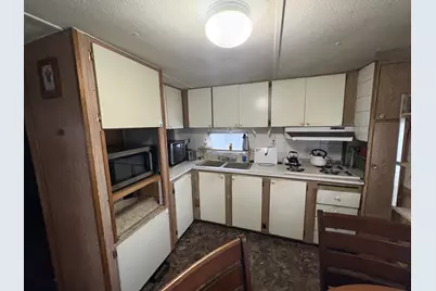 1428 N 46th Court, Melrose Park, IL 60160 - Photo 3