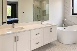 2122 W Crystal St, Chicago, IL 60622 - Photo 5