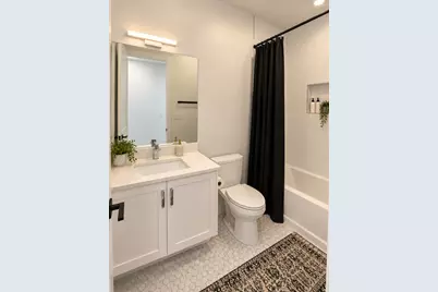 2122 W Crystal Street #3W, Chicago, IL 60622 - Photo 9