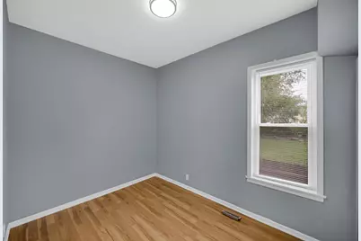 135 W 109th Place, Chicago, IL 60628 - Photo 11