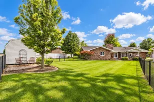 113 Diane Dr, Lexington, IL 61753 - Photo 41