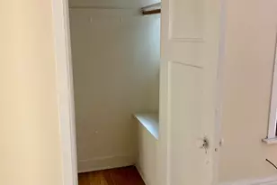 1000 W Argyle St, Chicago, IL 60640 - Photo 7