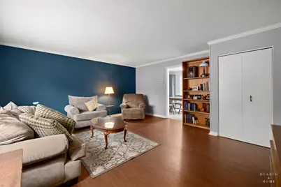 390 Larkdale Row, Wauconda, IL 60084 - Photo 3