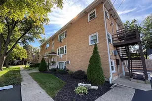 16 2nd St, Downers Grove, IL 60515 - Photo 3