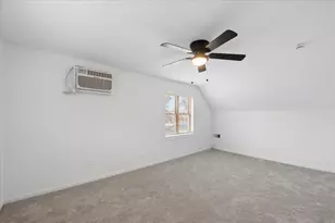 2114 N 74th Ave, Elmwood Park, IL 60707 - Photo 23