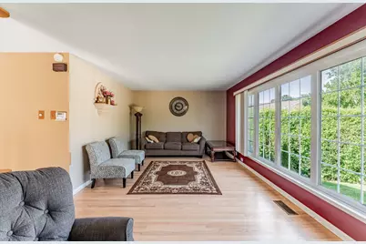 433 E Cherry Hill Drive, Addison, IL 60101 - Photo 5