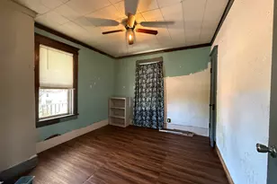 930 W Park Ave, Joliet, IL 60436 - Photo 11