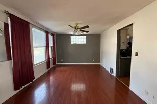 930 W Park Ave, Joliet, IL 60436 - Photo 5