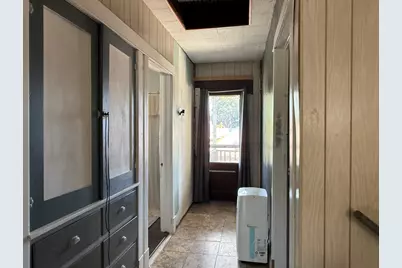 930 W Park Avenue, Joliet, IL 60436 - Photo 13