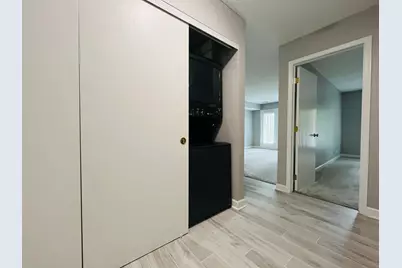 520 Biesterfield Road #117, Elk Grove Village, IL 60007 - Photo 11