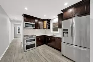 3805 W 63rd Pl, Chicago, IL 60629 - Photo 11