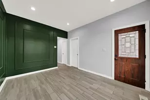3805 W 63rd Pl, Chicago, IL 60629 - Photo 7