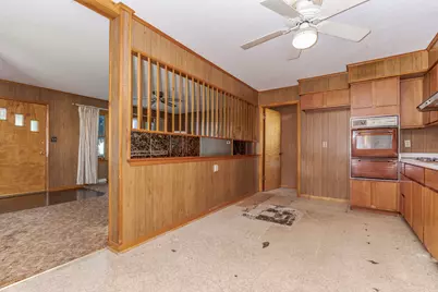 715 W Grant Avenue, Pontiac, IL 61764 - Photo 25