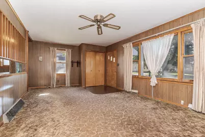 715 W Grant Avenue, Pontiac, IL 61764 - Photo 15