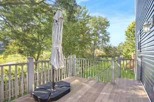 1949 Barnhill Dr, Mundelein, IL 60060 - Photo 25